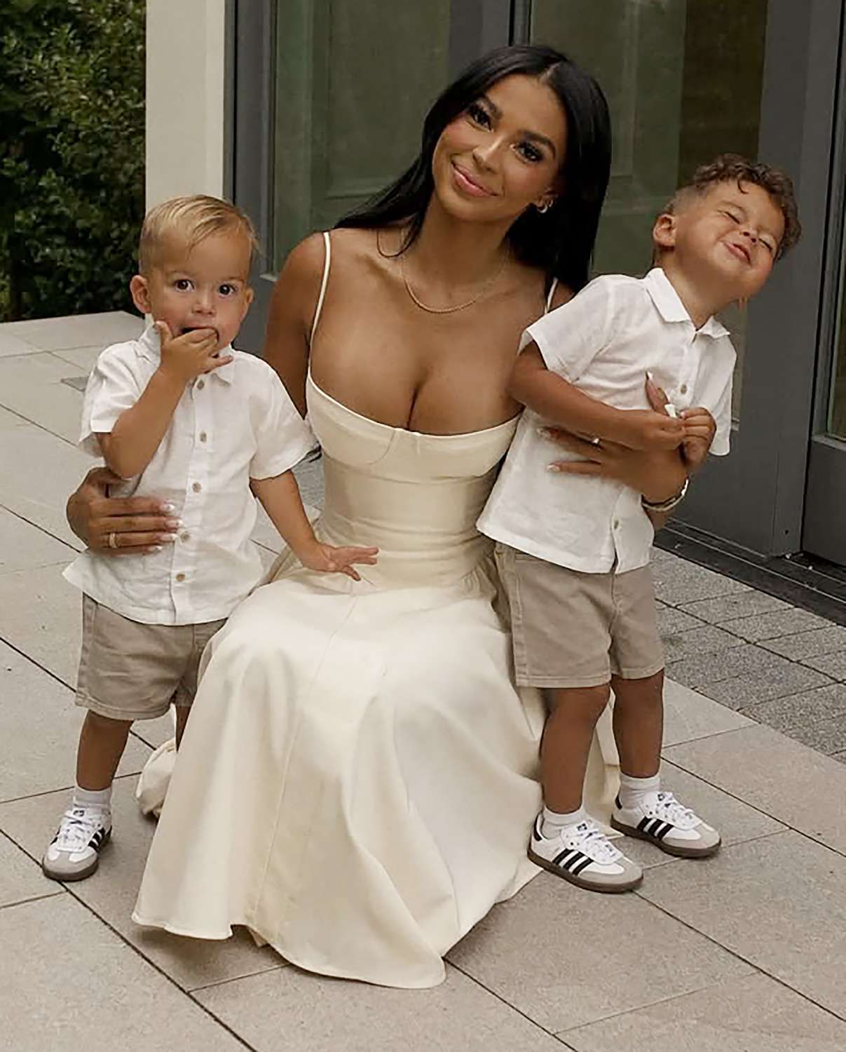 Layla Taylor with sons Oliver and Max