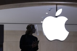 Apple Commits Additional $100 Billion to U.S. Investment Amid White House Celebration
