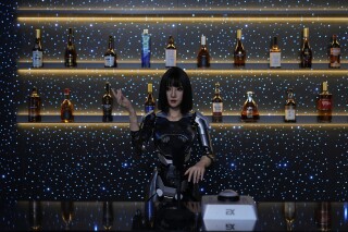 China Opens World’s First Humanoid Robot ‘4S Store’ in Bold Commercialization Push