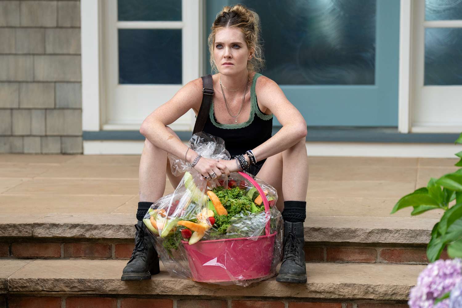Meghann Fahy as Devon in Sirens episode 101