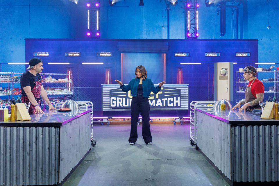 Host Laila Ali and contestants Joe Sasto and Richie Farina go over rules