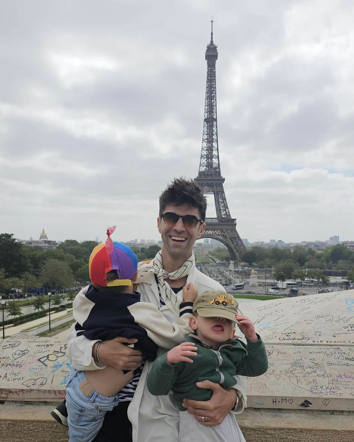 Justin Mikita with His Sons He Shares with Husband Jesse Tyler Ferguson