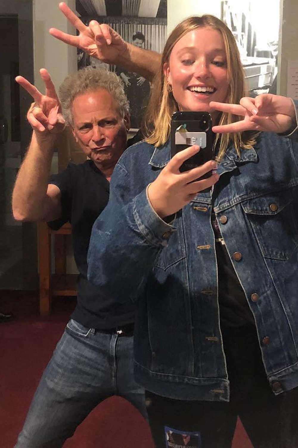 Lindsey Buckingham and his daughter Leelee Buckingham in November 2018.