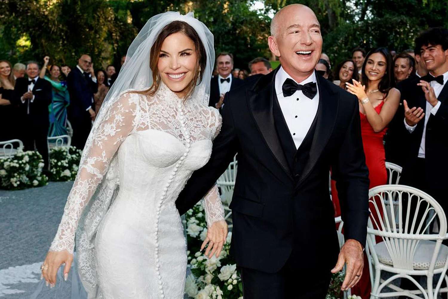 Lauren Sanchez and Jeff Bezos in Saint-Tropez