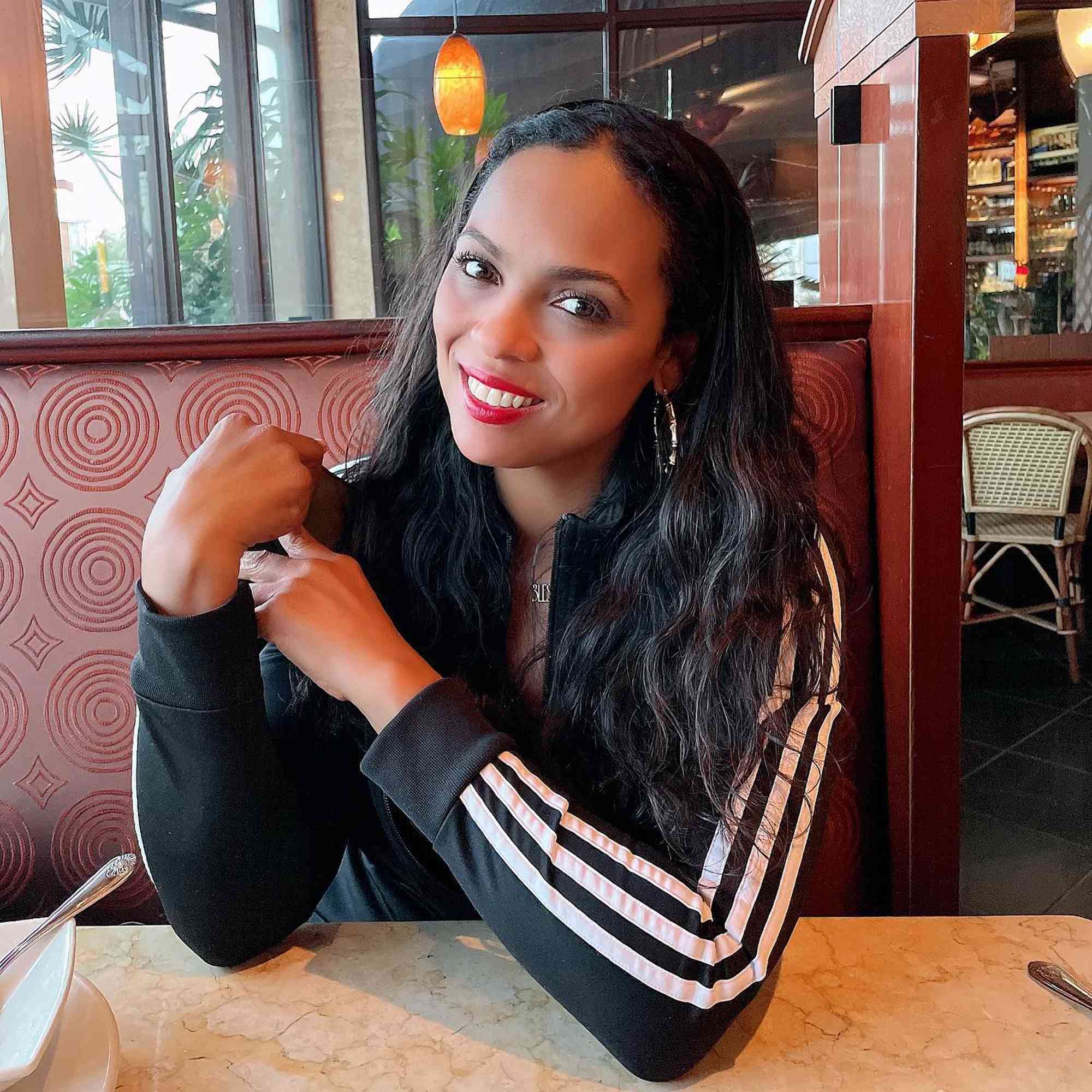 Hana Ali.