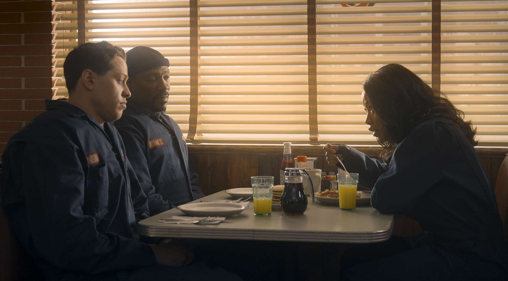 Pete Davidson, Eddie Murphy, and Keke Palmer in The Pickup