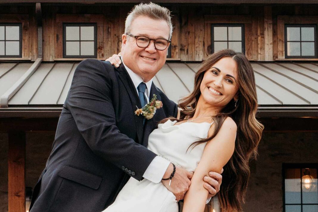 Modern Family Star Eric Stonestreet Marries Longtime Love Lindsay Schweitzer in Intimate Kansas City Ceremony