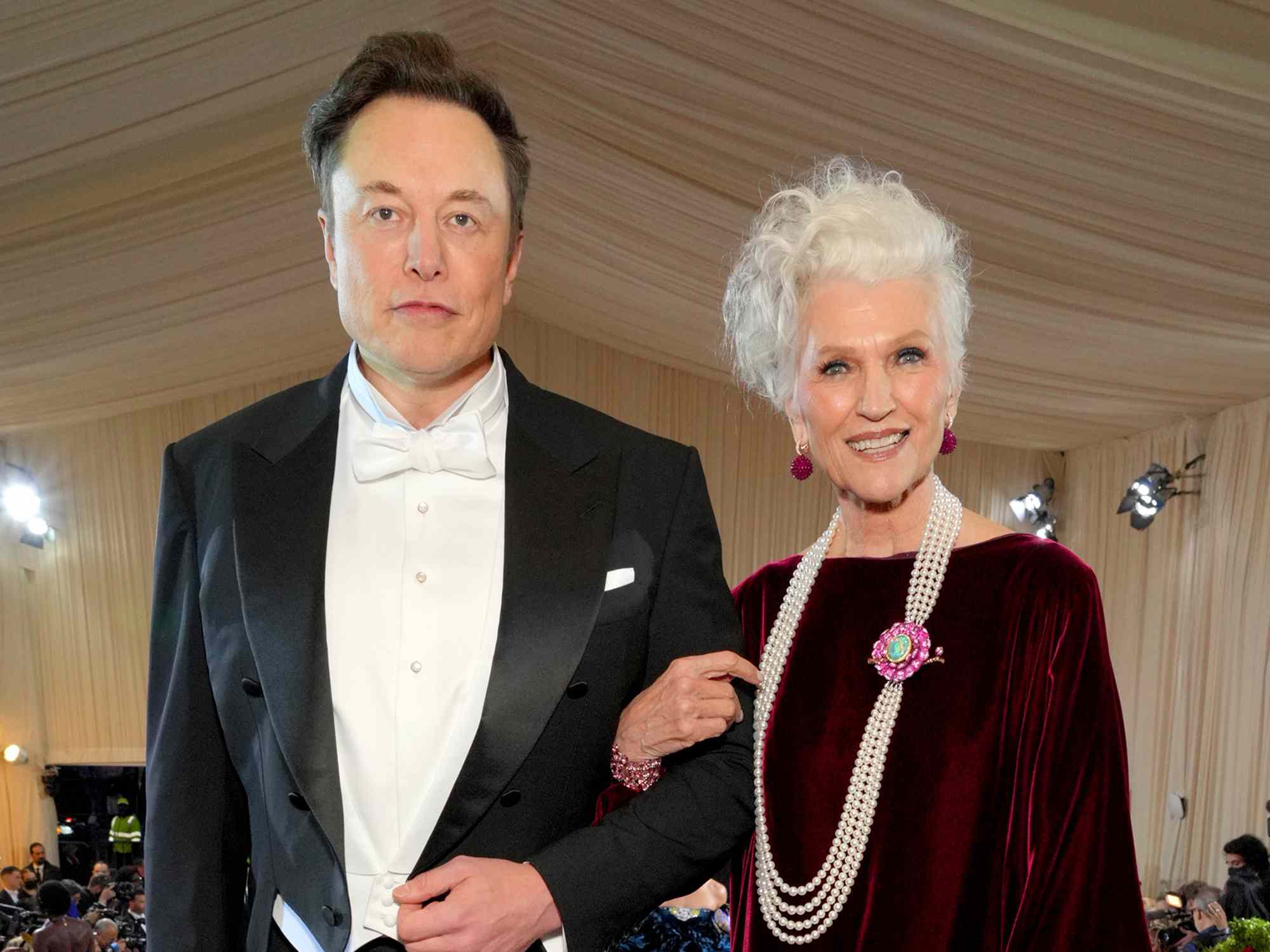 Elon Musk and Maye Musk at the 2022 Met Gala