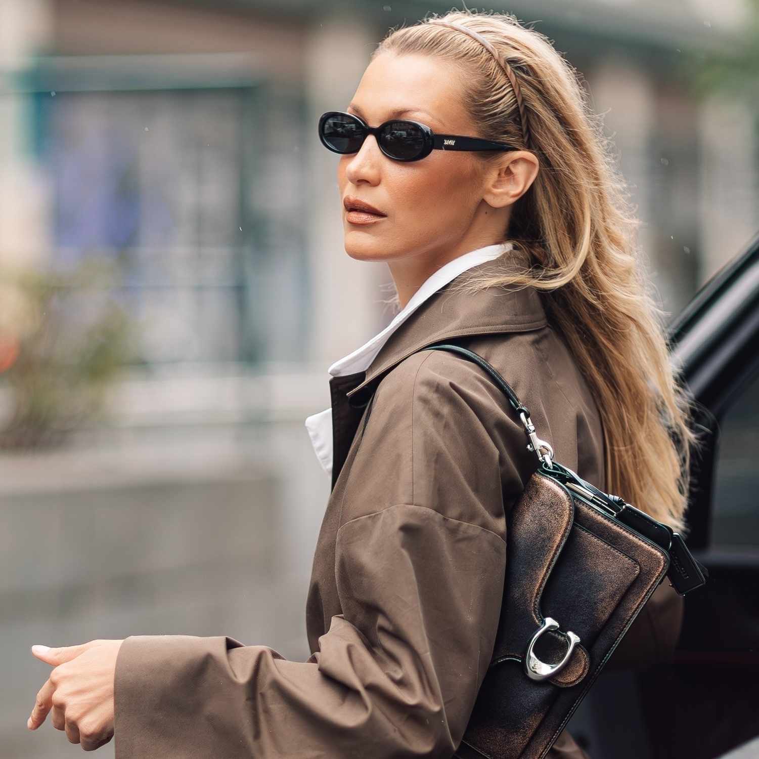 Cameron Diaz is spotted on set filming scenes for Netflix