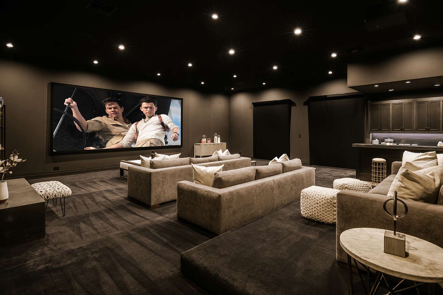 MARK WAHLBERG Home for sale