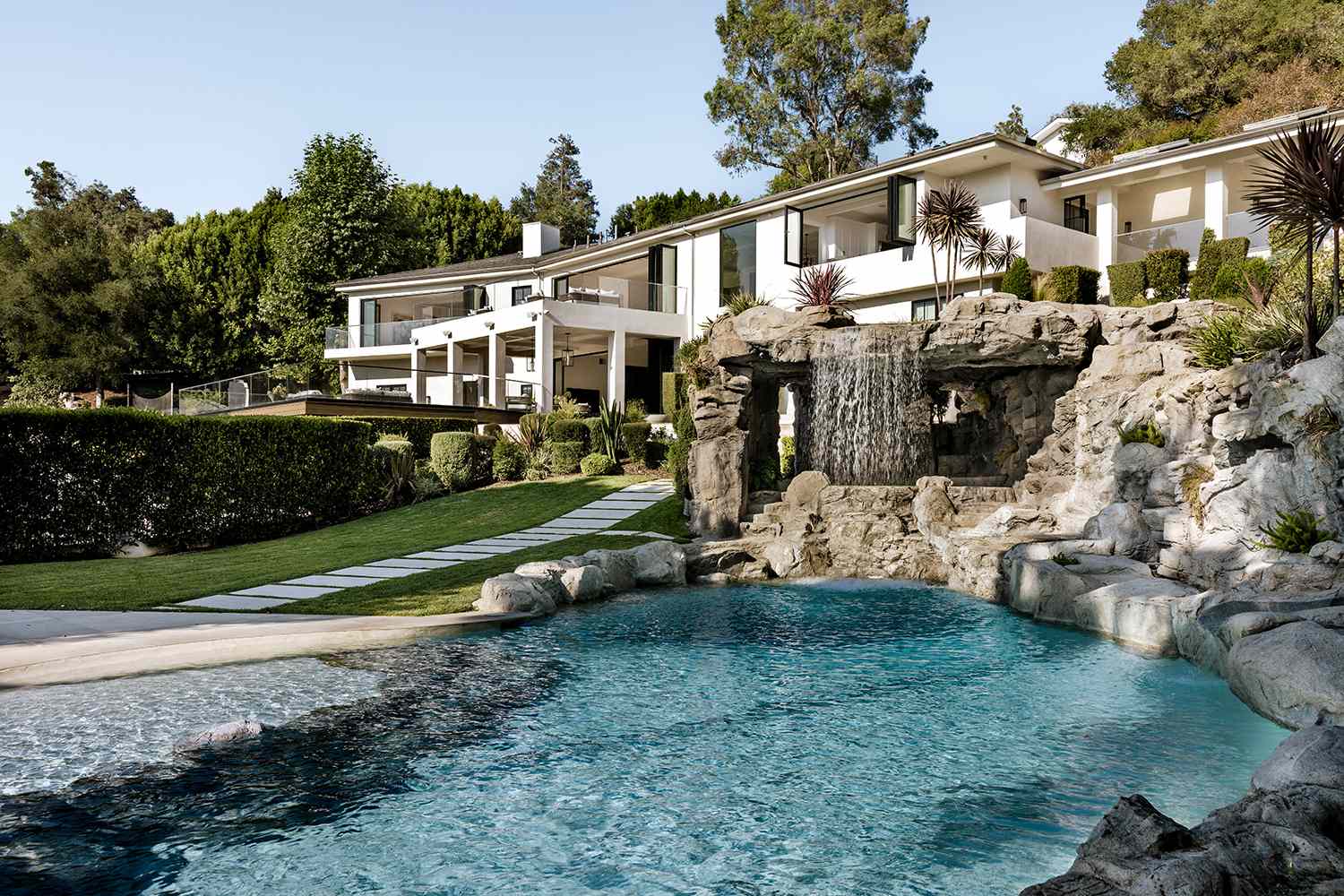 MARK WAHLBERG Home for sale