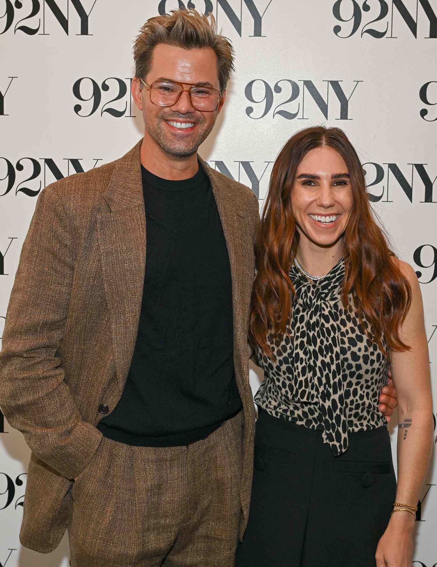 Andrew Rannells and Zosia Mamet 