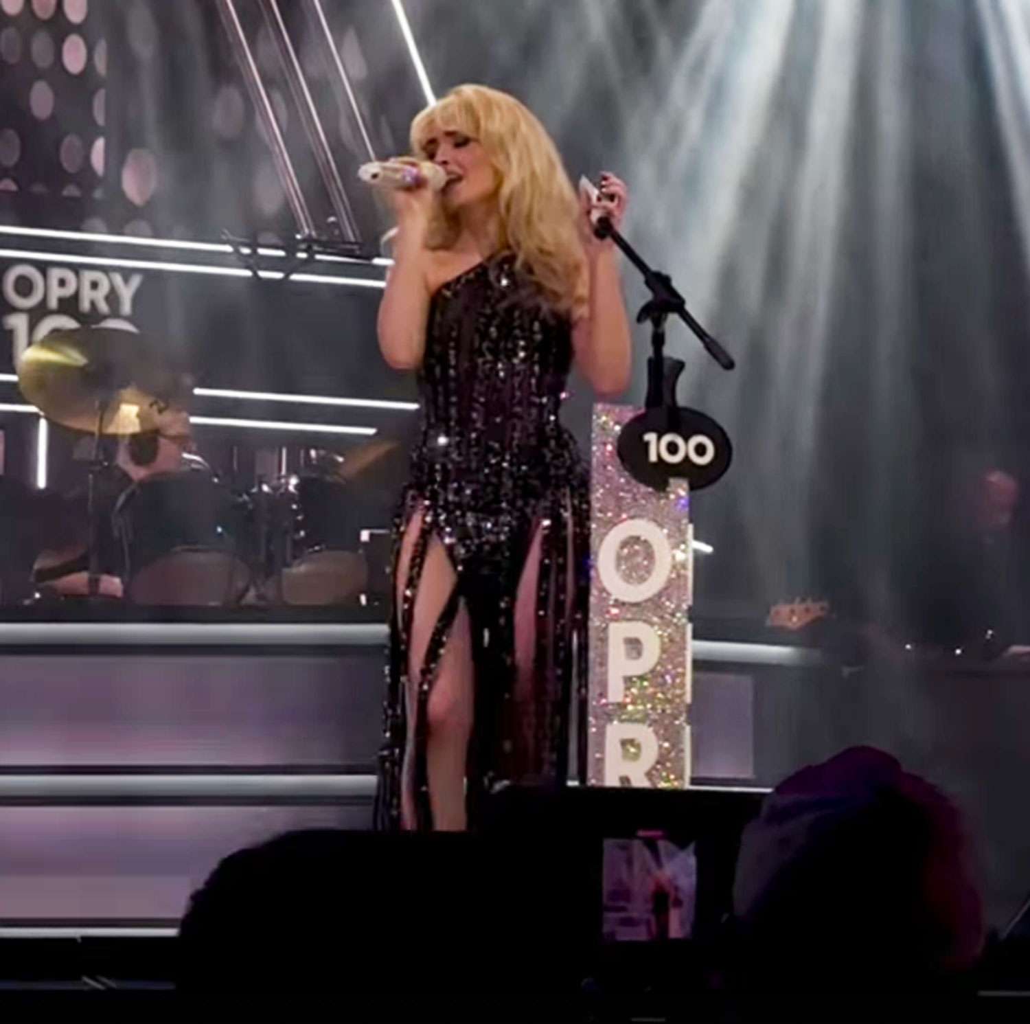 Sabrina Carpenter Makes Her Grand Opry Debut in a Glitzy Diamond and Crystal Bob Mackie Gown Made for Ann-Margret