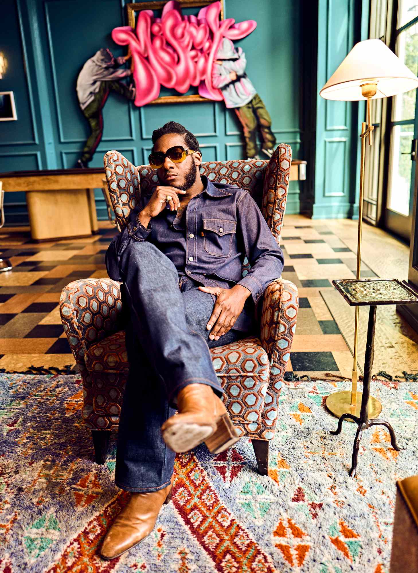 On Oct. 7, Leon Bridges performed a sold-out, one-night-only concert at Bowie House, Auberge Collection, in Fort Worth, Texas, as part of the Auberge Concert Series presented by Bilt, with a portion of the proceeds supporting Leon Bridges