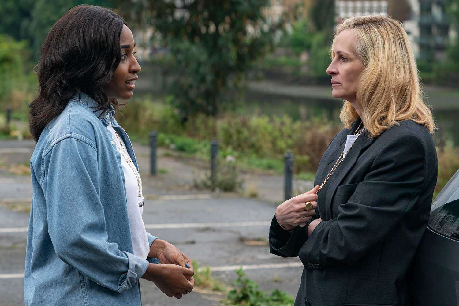 Ayo Edebiri as Maggie and Julia Roberts as Alma in AFTER THE HUNT