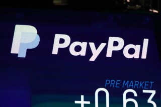 PayPal Replaces CEO Alex Chriss with HP Veteran Enrique Lores Amidst Performance Concerns
